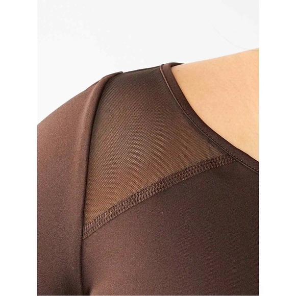 BuffBunny maple brown crop top - Picture 2 of 2